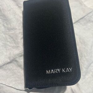 Mary Kay Elegant Black Case